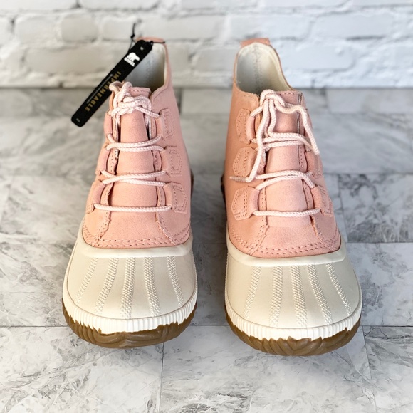 NEW Sorel Out N About Rain Boots - Picture 2 of 9